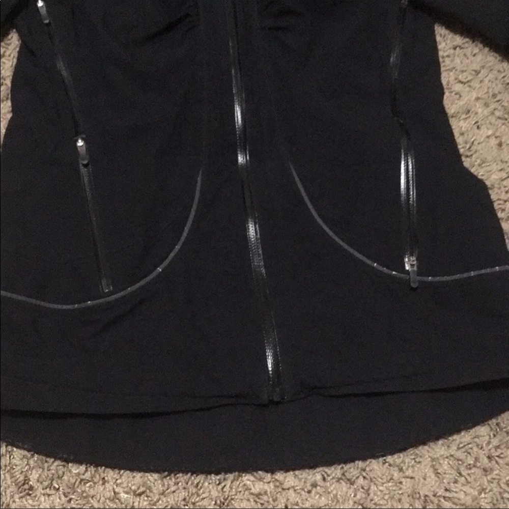 LOWEST Lululemon Jacket - Picture 2 of 6